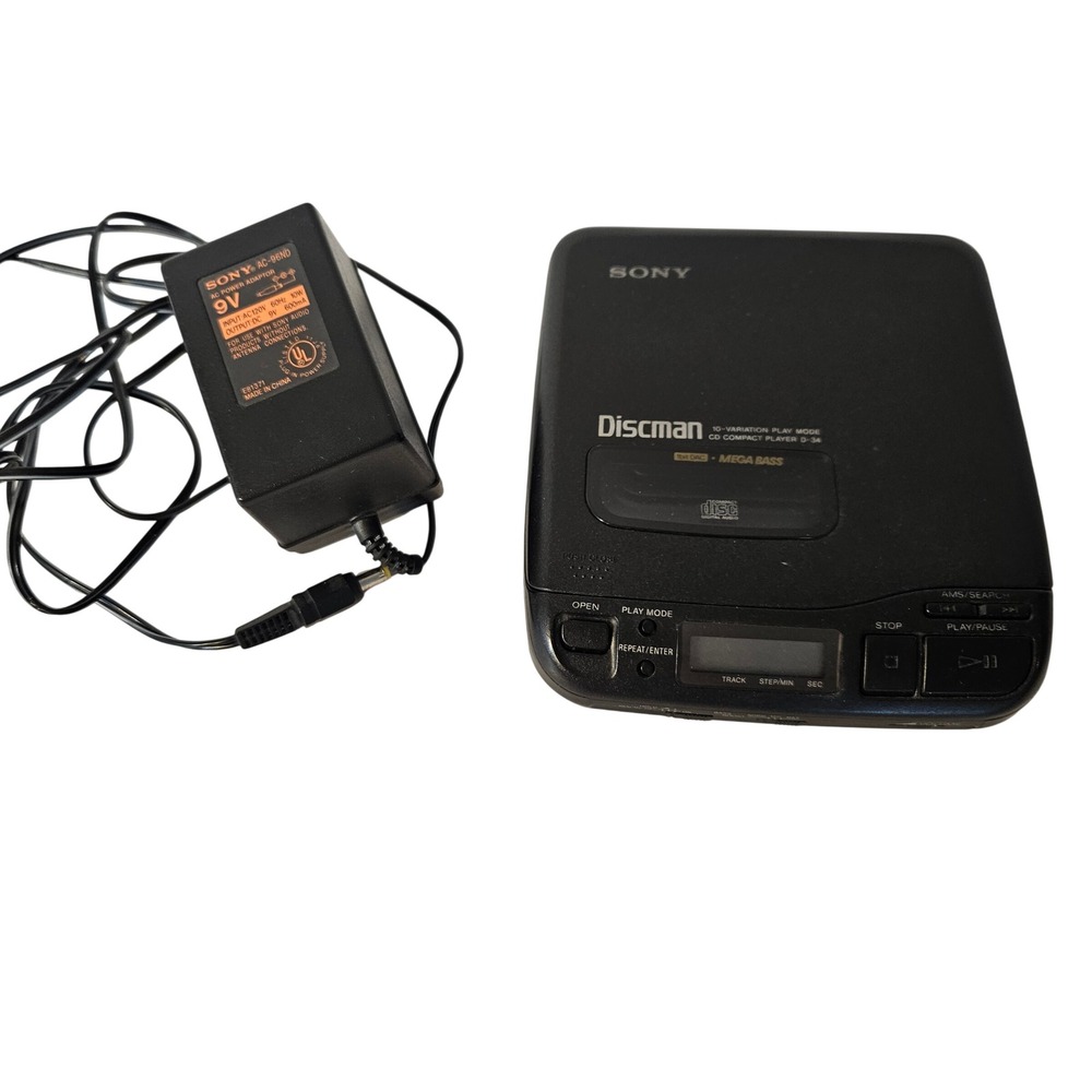 Sony Discman D-34 Portable CD Player Mega Bass 1992 & AC Adapter for PARTS